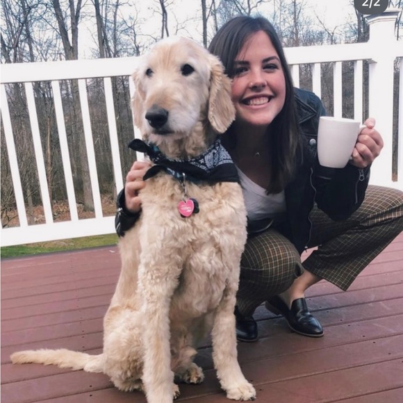 Meet your Posher, Cassity - Picture 2 of 6